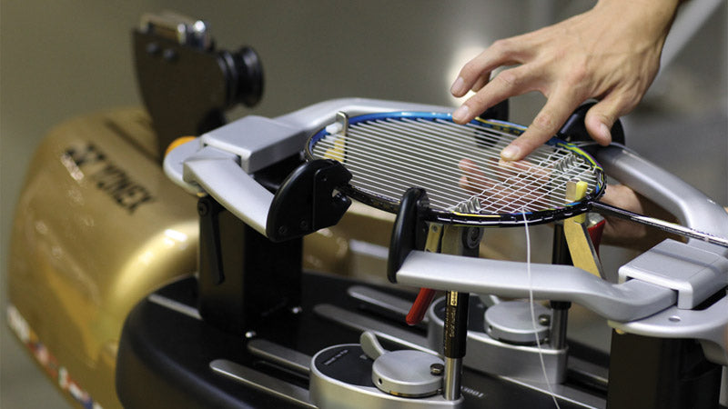 Replacing badminton strings on Yonex machine